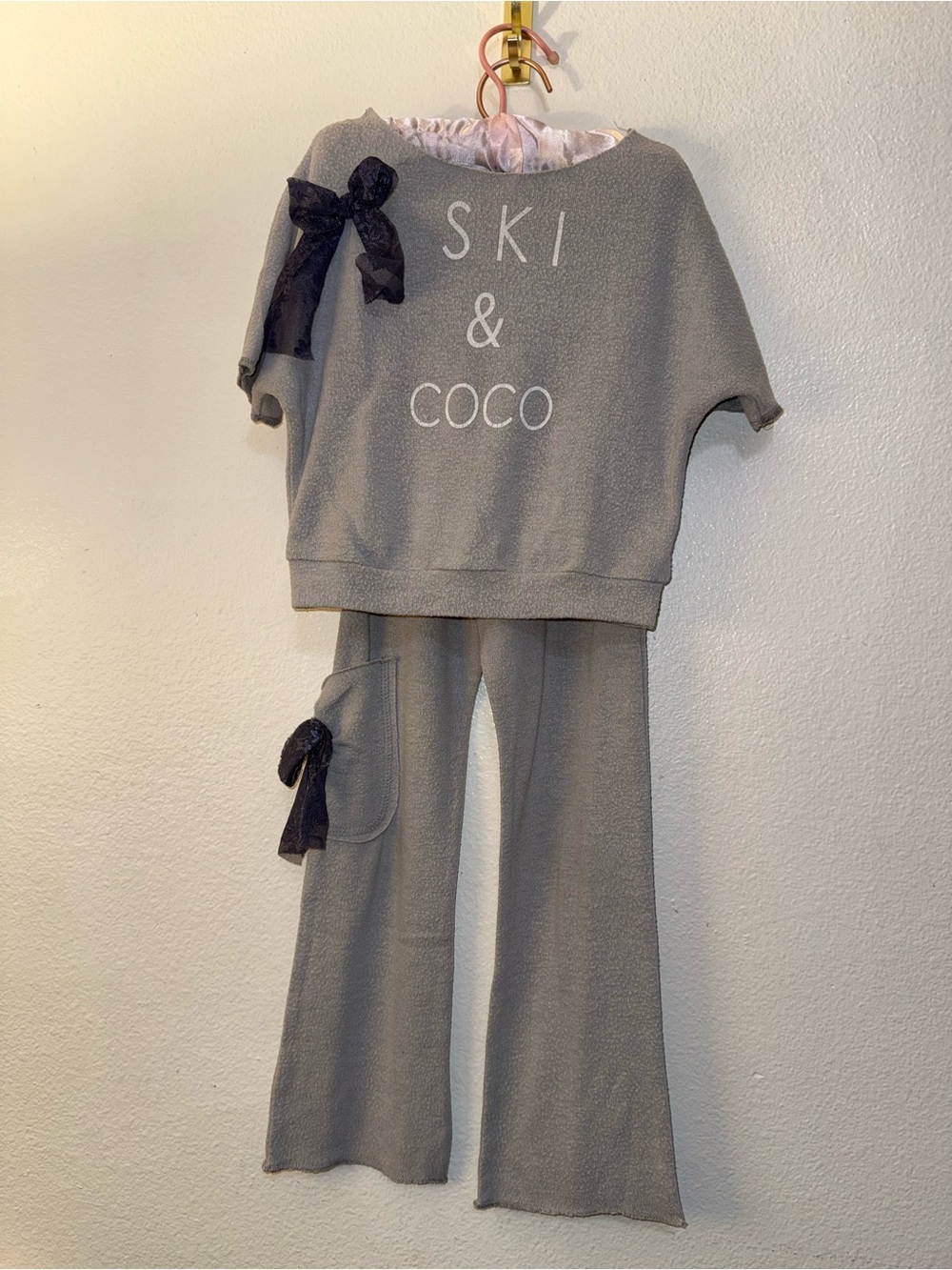 La Vie Jet Setter Gray Knit Lounge Set “Ski & Coco”